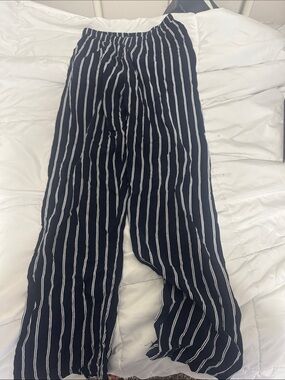 Brandy Melville Navy and White Vertical Stripe Joggers